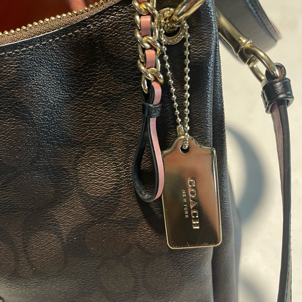 Coach shoulder Hand bag Purse Brown & Pink Flawless Like NEW adjustable strap - Picture 9 of 14